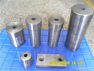 多沖程模具,華人螺絲網(wǎng)提供各種多沖程模具報價、價格、生產(chǎn)廠家、供應(yīng)商-東莞市大朗奧倫精密模具廠